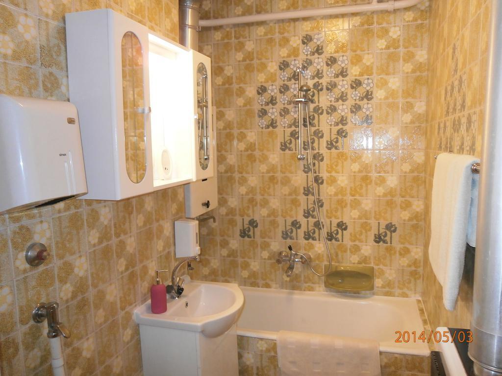 Highland Apartment Budapeşte Oda fotoğraf