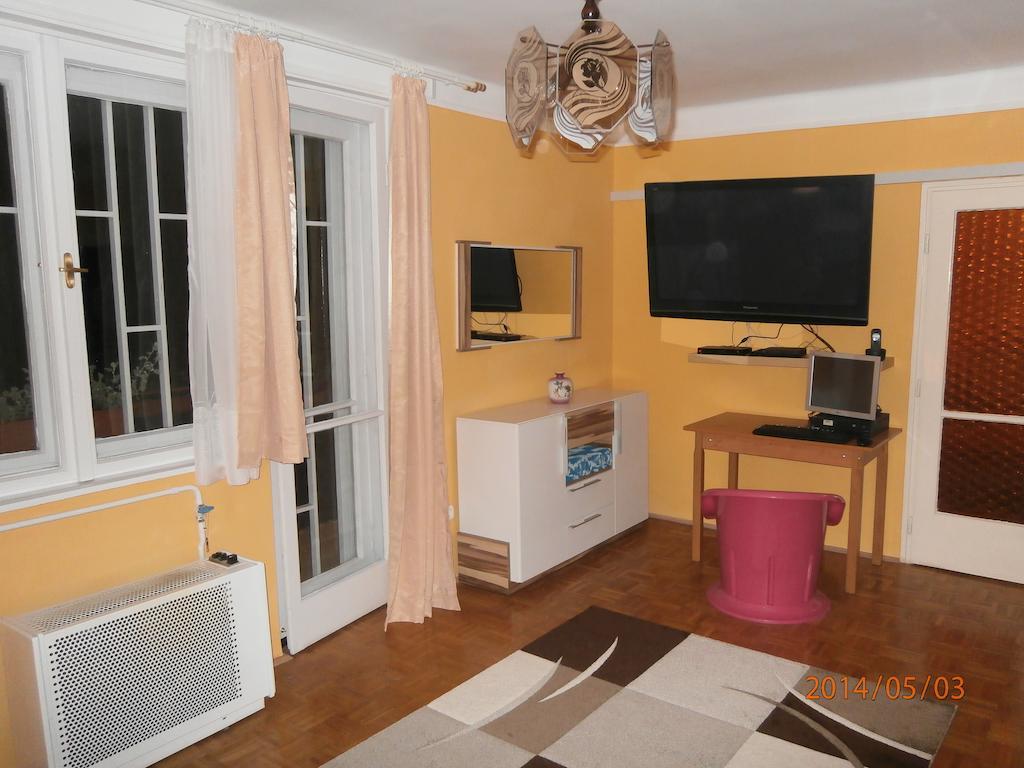 Highland Apartment Budapeşte Oda fotoğraf