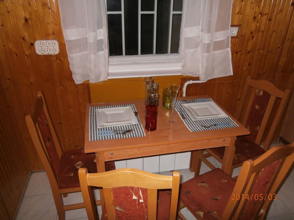 Highland Apartment Budapeşte Oda fotoğraf